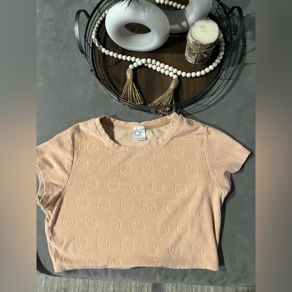 Offline by Aerie Peach Embossed Women's Crop Smiley Face Top! Size/XL
